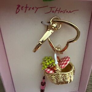 Betsey Johnson Gold Basket Keychain